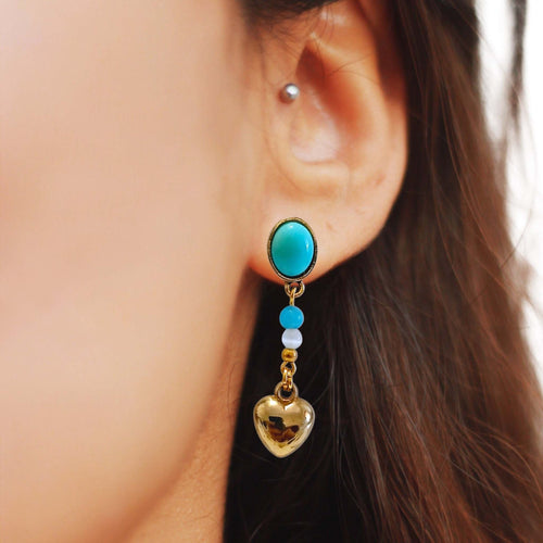 Aquamarine Beaded Catseye Gold Dangle Earrings with love heart design.