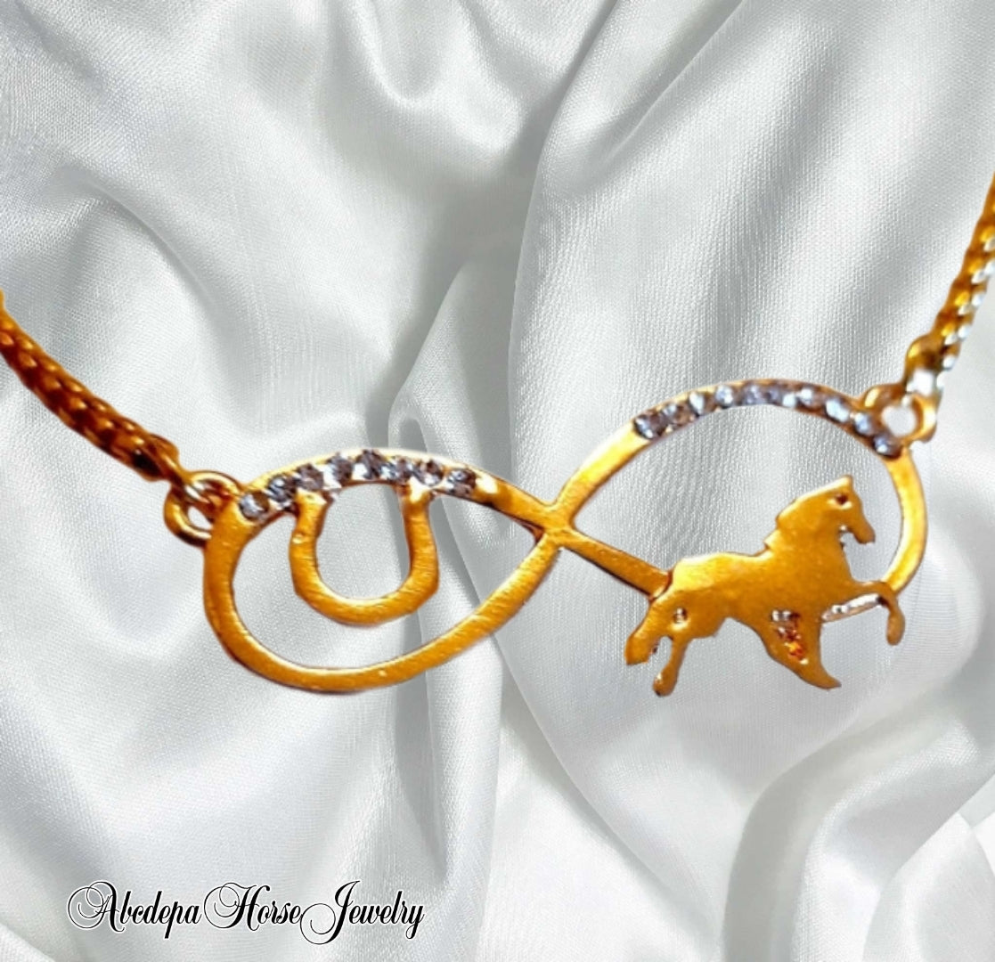 Horse pendant Chain Necklace