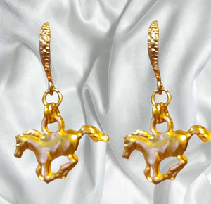 Horse Earrings Gold